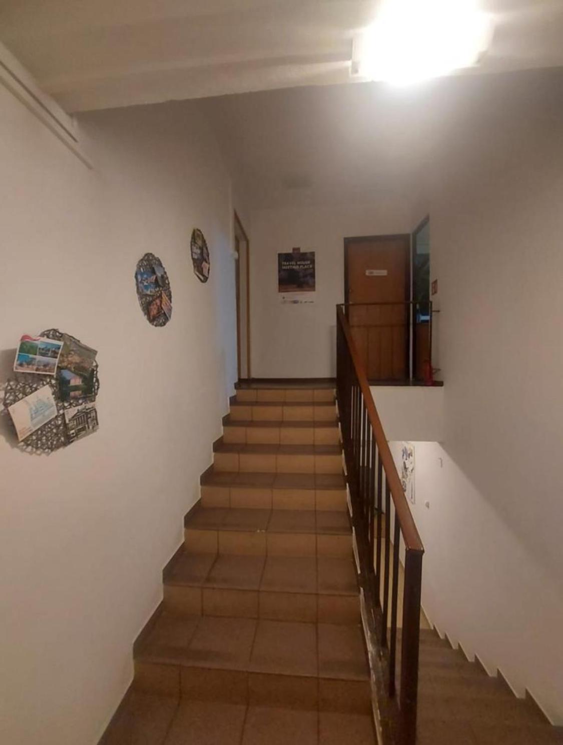 Hotel Travel House Breslavia Exterior foto