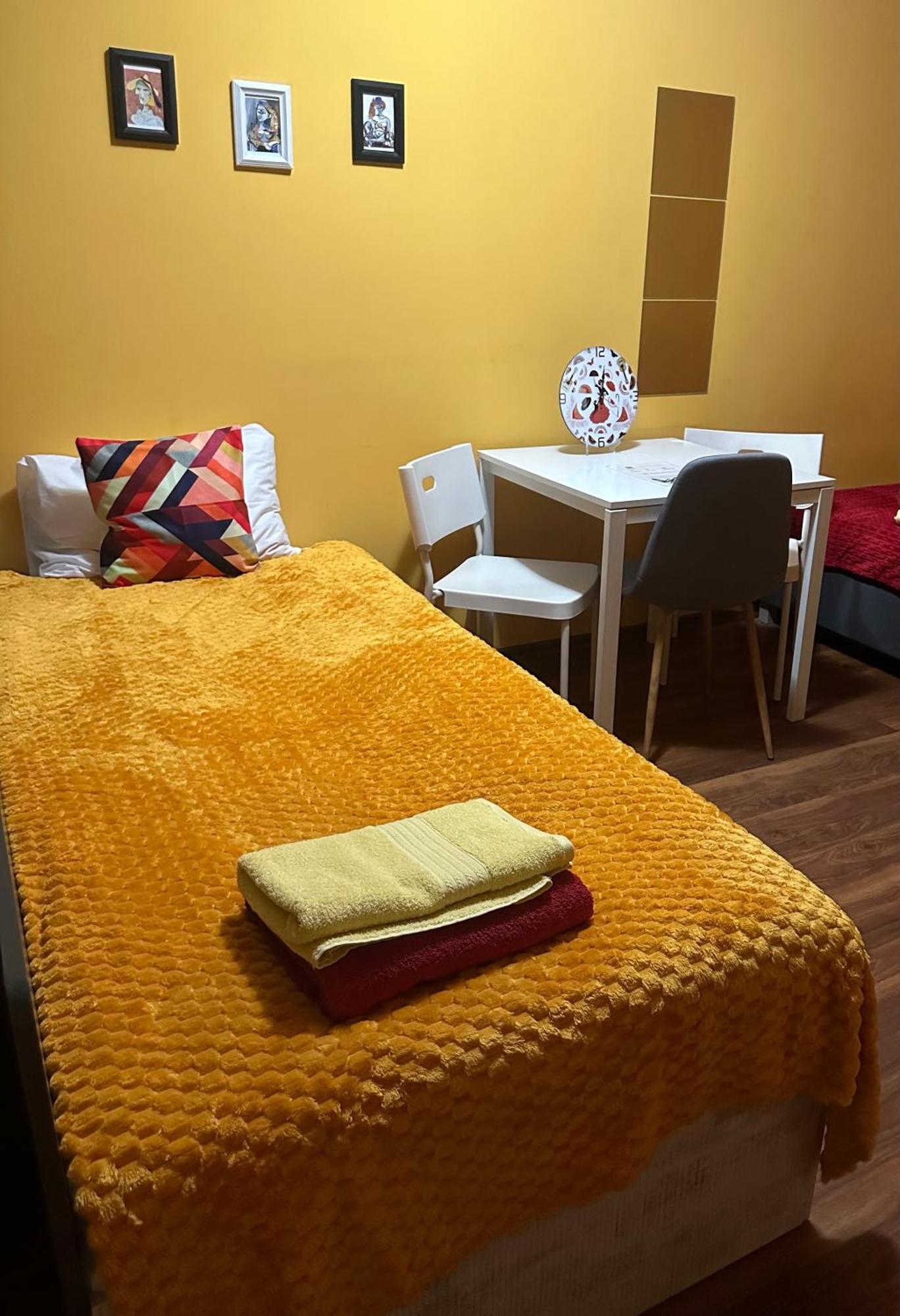 Hotel Travel House Breslavia Exterior foto